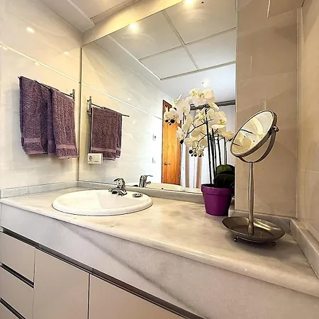 Sunny & Cosy Penthouse * פואנגירולה